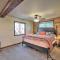 Luxury Retreat Custom Mi-Wuk Village Cabin!