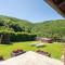 Country house with pool and outbuilding Fivizzano by VacaVilla - Terenzano
