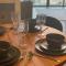 Cosmopolitan APT 1407, 5 Star Facilities, 15m SJO Airport, Parking, Pool, Gym