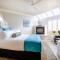 SeaVenture Beach Hotel
