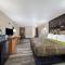 Super 8 by Wyndham Kansas City Airport North