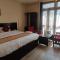 Hotel The Narayani Continental