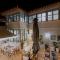 999 Luxury Hotel