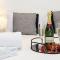 Quirky Newly Renovated Central Apartment with Parking - Cobalt Levels - Bournemouth