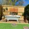Cosy dog friendly lodge with an outdoor bath on the Isle of Wight