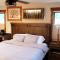 Clear Creek Inn