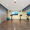 Jeffjack Heated Pool Penthouse in Chicagos West Loop