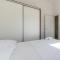 Breakaway Apartment