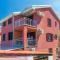 Apartment Besima