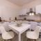 Villa White Luxury Residence