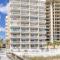 Fourwinds 502 -Stylish Beachfront Condo w/Hall Bunks No Elevator from 4/4-5/24 - 奥兰治海滩