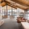Cozy Top Floor Condo with Mountain Views - بارك سيتي