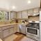 Pinewood Inn #2093 by Big Bear Vacations