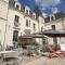 Le Magic Hôtel & Spa - Château - Centre Historique - Gare TGV - Parking - Bornes de Recharge - Séminaires