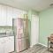 Cheery Condo with Community Pool and Waterslide! - Pine Bluff