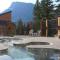 Douglas Fir Resort & Chalets - Banff