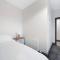 Magee Town House Sleeping 8 guests