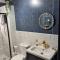 Stunning 2 bed house near coastal path/lake/beach