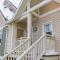 Contemporary Chalet Steps to Blue Mountain Village