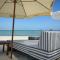 Casa del Jaguar Beach Hotel