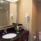 Ardmore Inn & Suites Ardmore