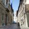 Oriuolo Apartment by Mamo Florence