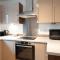*NEW* Central Derby Apt, with Parking - Sleeps 6 - 德比