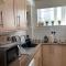 Picturesque Mews Apartment Perfect Location Steps From Harbour and Beaches - Torquay