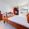 Petrovac Holiday Apartments