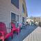 Hilltop Osage Beach Home with Deck and Fire Pit! - Осейдж-Біч