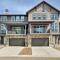 Inviting Hideout Townhome with Balcony and Lake Views! - Keetley