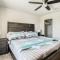 Ohana Gathering House New Home New Resort, Free Pool Heat, 5Min Walk to Lazy River - Davenport