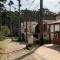 Casa MARAVILHOSA com 4 Suítes em Condomínio Casa MARAVILHOSA com 4 Suítes em Condomínio