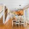 After Dune Delight - Relax and unwind in this fun and spacious 3 story home, Light, Bright, and close to everything! townhouse