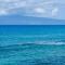 Direct Oceanfront Views Modern Penthouse in Paradise - Kahana