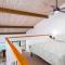 Direct Oceanfront Views Modern Penthouse in Paradise - Kahana