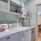 Leilani Cottage -Meredith Lodging