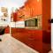 Luxury Penthouse 5 BDR 3 Bath Twin Rain Showers 365 sq mtrs