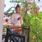 FLOWER SHADE VILLA