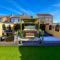 NEW…THE HOTTUB HOUSE BLACKPOOL PLEASURE BEACH