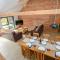 Pass the Keys Hemmel Barn - Ideal Family Getaway - Pet Friendly - Market Rasen