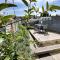 ***3 bedroom Home away from Home with BBQ grill***
