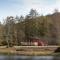 2-Bed Cottage with Hot Tub at Loch Achilty NC500 - Strathpeffer