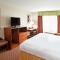 Holiday Inn Express & Suites Niagara Falls, an IHG Hotel