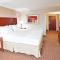 Holiday Inn Express & Suites Niagara Falls, an IHG Hotel