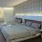 Summer Oscar Boutique Hotel