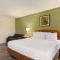 Baymont by Wyndham Intl Speedway I-95 Daytona Beach