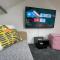Cheerful 2 Bedroom Townhouse with Cinema Loft