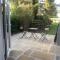 Private Entry Double bedroom with beautiful views! - 索利赫尔