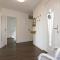 Hüs Auert Tharep, Wohnung 5 - هورنوم